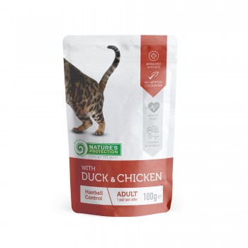 Влажный корм для взрослых кошек с уткой и курицей Nature‘s Protection Hairball with Duck and Chicken